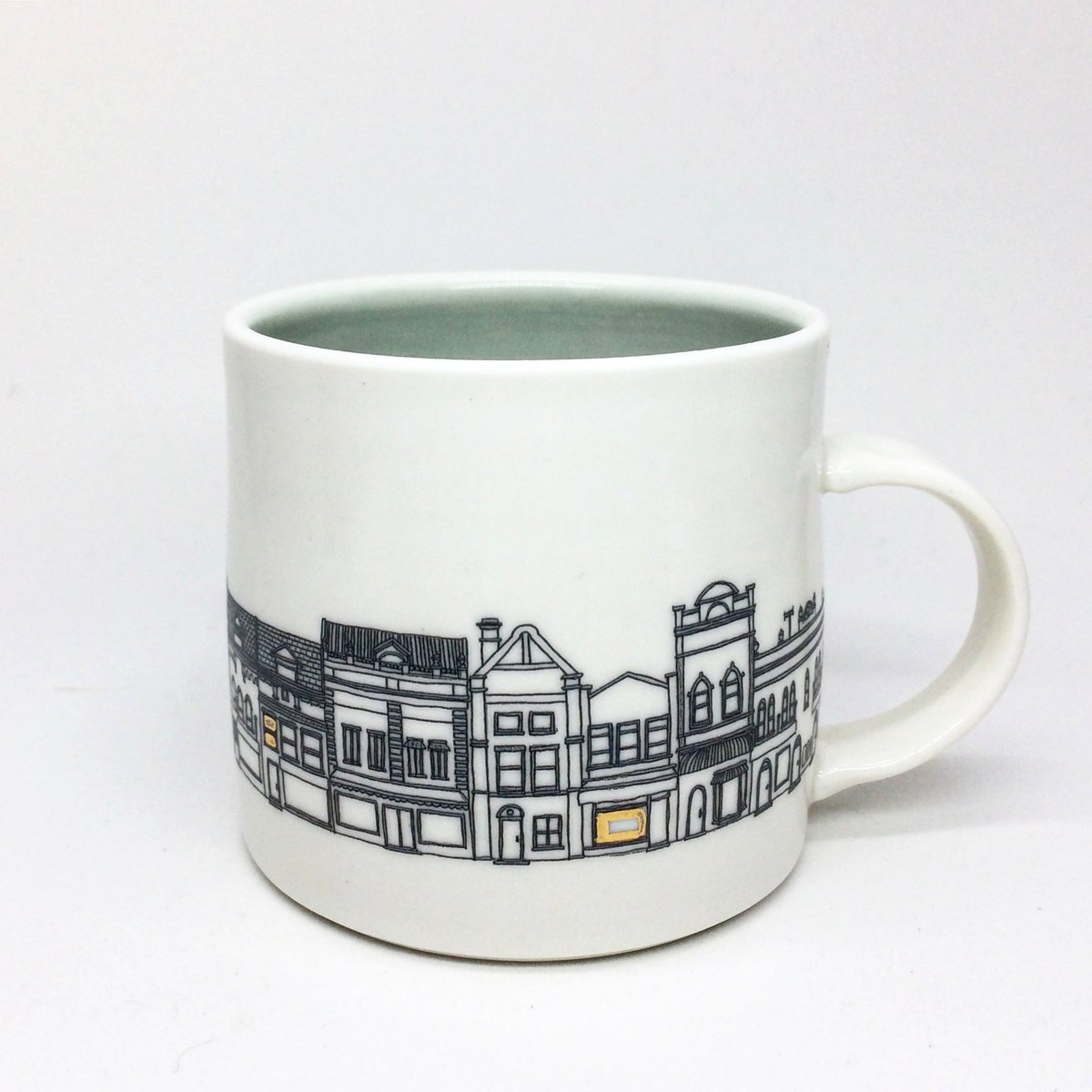 Oli Holmes tweet media