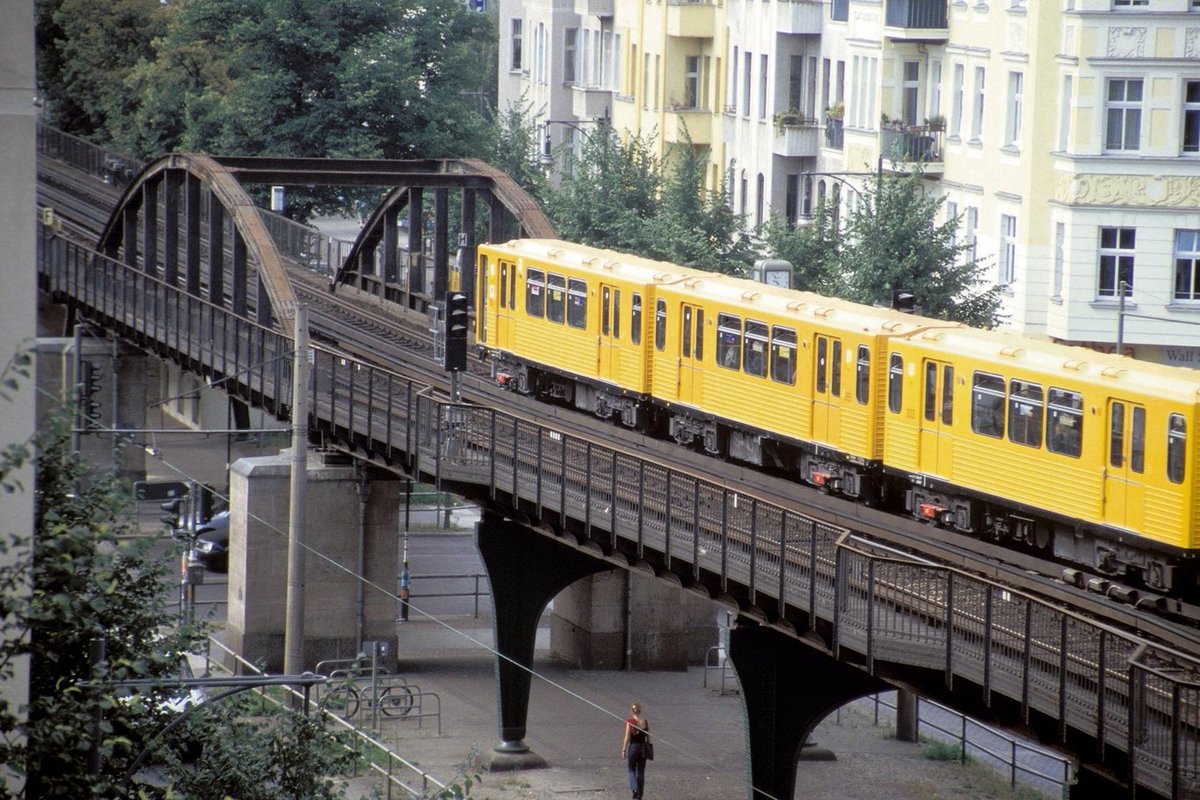 TspBerlin's tweet photo. Die #U7 könnte zum #BER verlängert werden - Witze darüber werden gerne hier entgegen genommen.
https://t.co/G7dglKpoSM https://t.co/CwDuXvfxj1