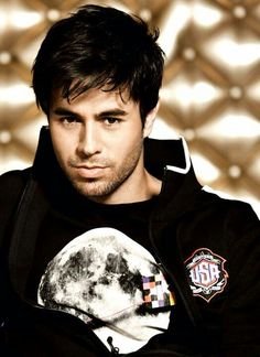 Happy birthday to you Enrique Iglesias 