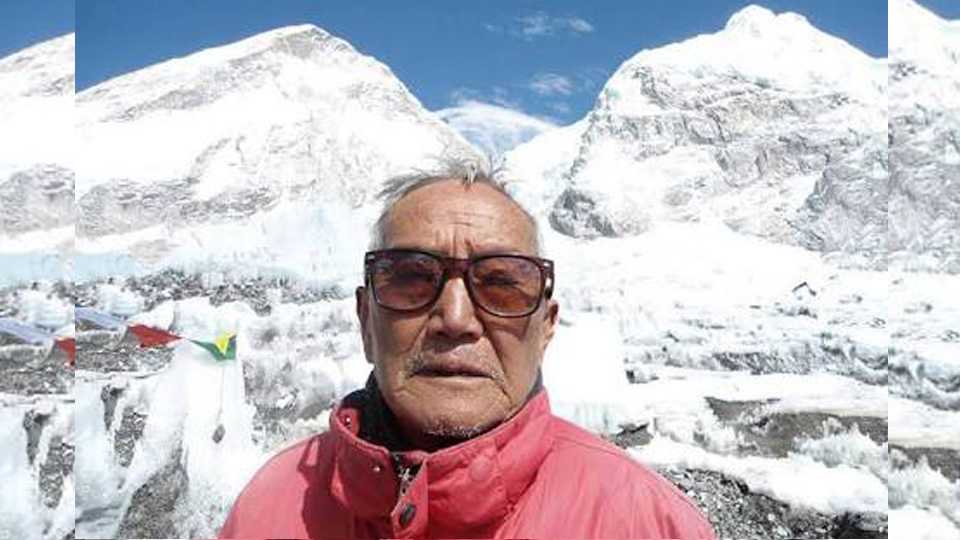 SakalMediaNews's tweet photo. 85 व्या वर्षी एव्हरेस्ट चढताना शेरचान यांचा मृत्यू https://t.co/1FqWgN7yim #global #85year #old #sherchan #dies #climbing #Everest https://t.co/dubAcJ9voa