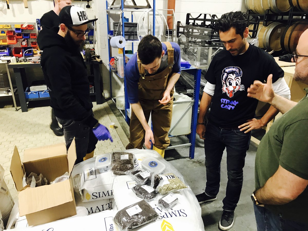 BeavertownBeer's tweet photo. Chef extraordinaire @RichardHTurner is here to brew a British Army Curry IPA together w us, inspired by his cook book #Prime ! #PrimeProject https://t.co/AQrNBo0NLR