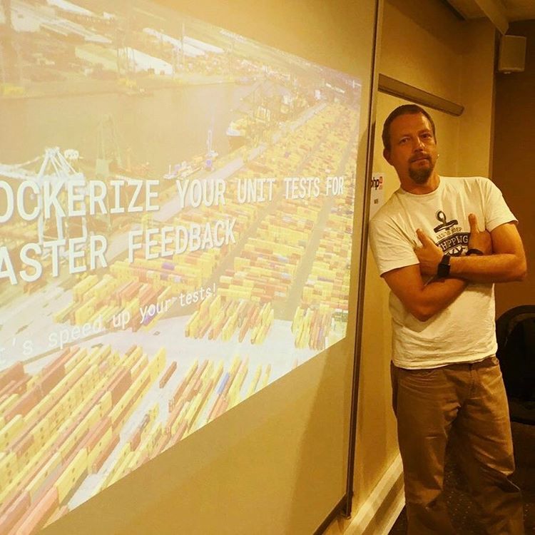 in2itvof's tweet image. Are your unit tests running slow? @DragonBe will give you tips at #phpday in Verona! Get tickets now ➡️ ow.ly/BFMp30bvN0F #in2share