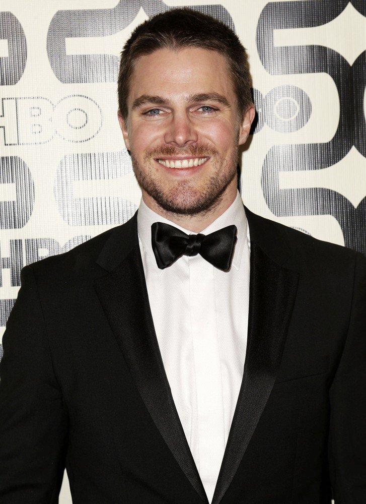 Happy Birthday Stephen Amell 