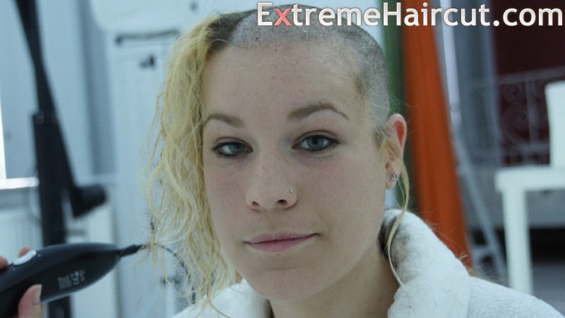 New video: Self head shaving ritual - http://extremehaircut.com.