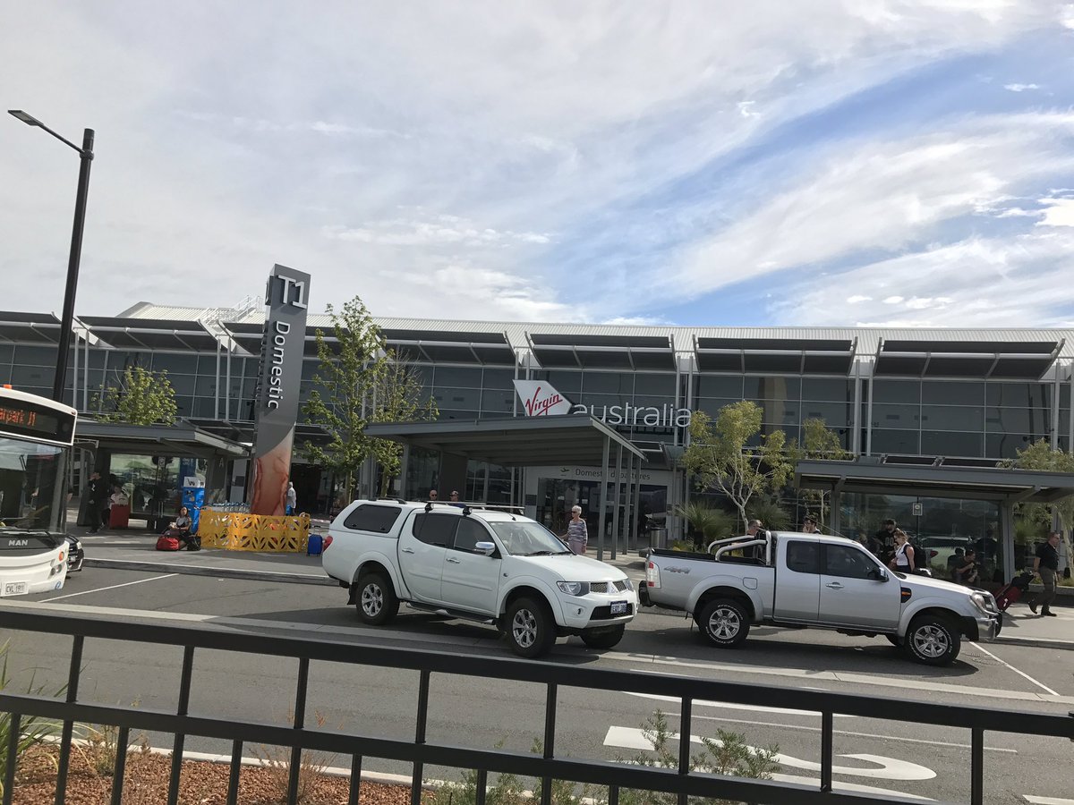 vineet_chopra's tweet photo. It was a long trek but....hello Perth! Looking forward to #AVAS17 - always honored to be #keynote speaker. https://t.co/zfl7naXrQp