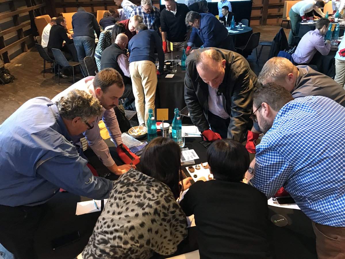 Matt79h's tweet photo. A big thanks to the Global Trade Finance team at Commonwealth Bank. Today we are making 7 hands for people in need.@CBAnewsroom https://t.co/f8AFAS9e0K