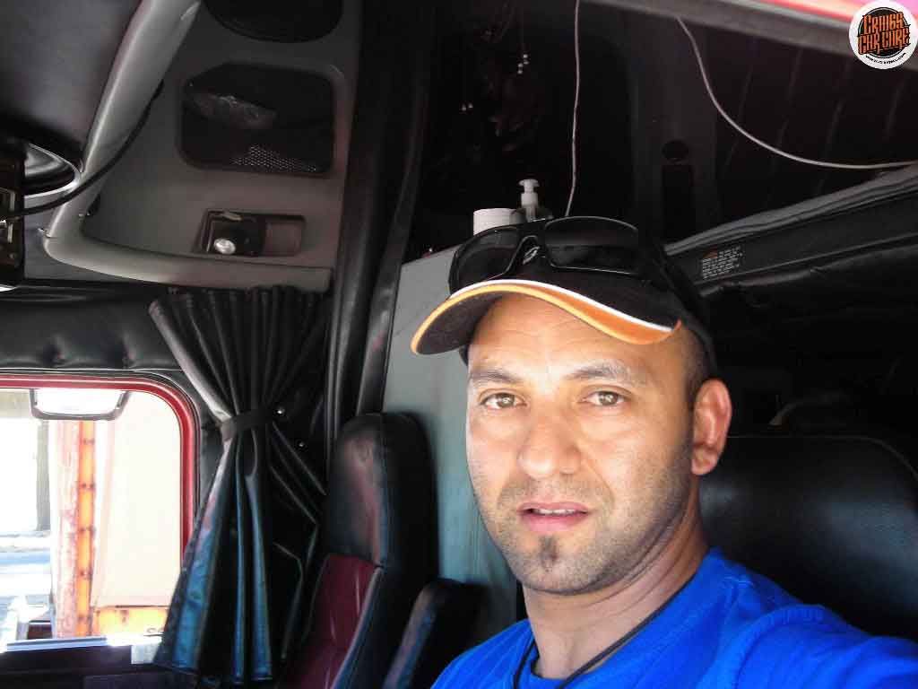 craigscc's tweet photo. Ready for action! @stuntmancraig #AllMyOwnStunts #CraigSobotkerStunts #CraigsCarCare #MyOctane https://t.co/KmLZuP4Zp2