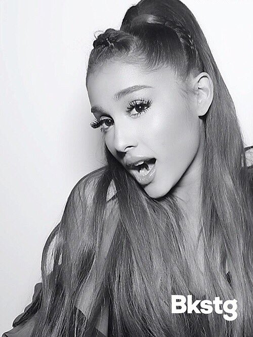 ArianatorFallen tweet picture