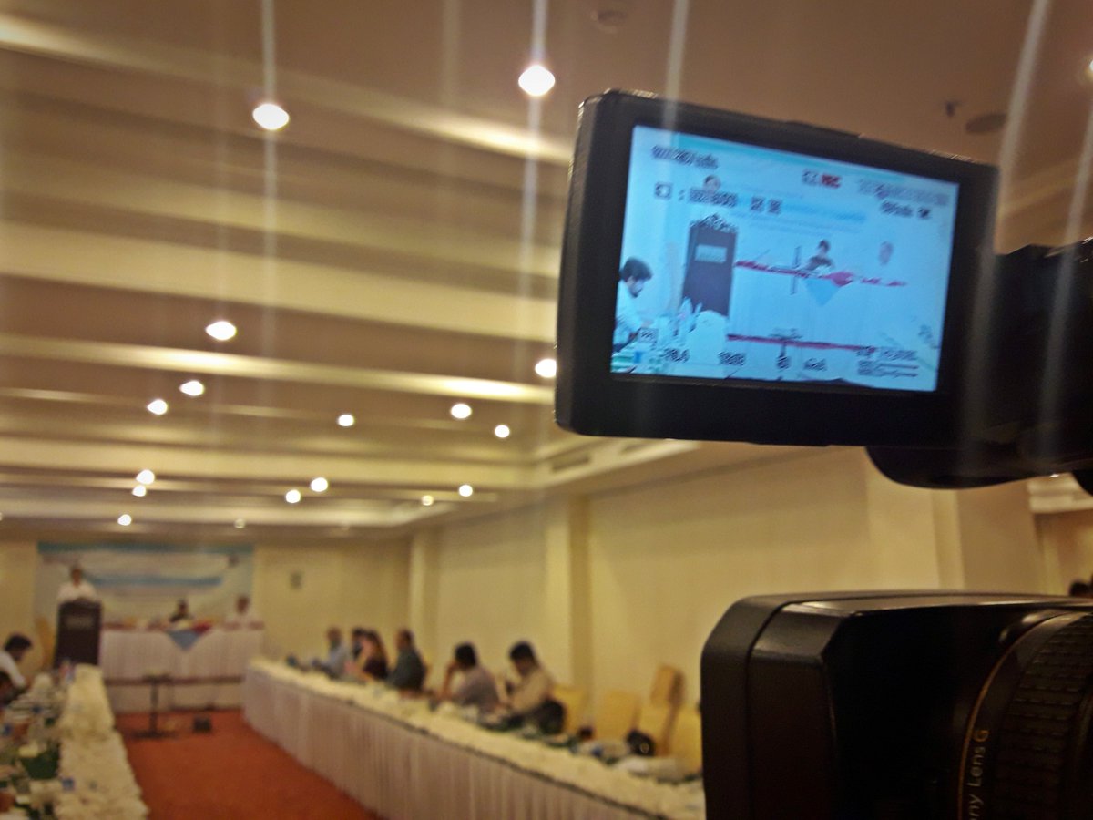 SDPIPakistan's tweet photo. Session 2 of #SDPIDialogue on Pakistan’s Global #CC Commitments, Status of #CCFinancing in #Pakistan.
Live via https://t.co/uaL367rkms. https://t.co/j6L7PUdUWy