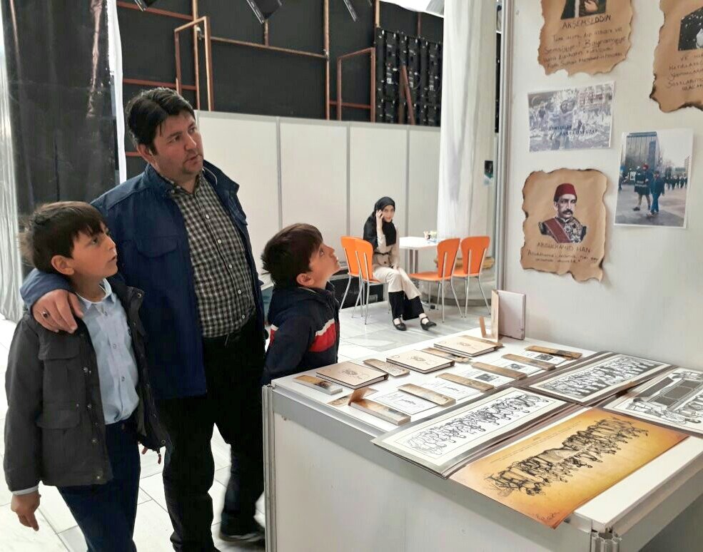 Kocatepe Gençlik Fuarımızın 3. gününde girişte sağdan ilk standda sizleri bekliyoruz. 😊 #1izbırak  <a href="/genclikfuar/">TDV Devr-i Âlem Gençlik Fuarı</a> <a href="/KubbeDer/">Kubbe Platformu</a>