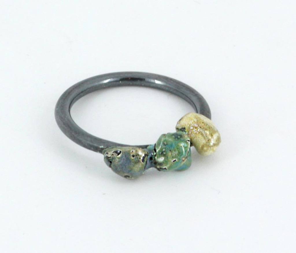 VickySewart's tweet photo. Maria Whetmans' @fluxplay gorgeous rings in our exhibition #ringingthechanges #handcasting #oxidisedsilver #enamel… https://t.co/biqJrsfgg3 https://t.co/5Vf7WsKU5J