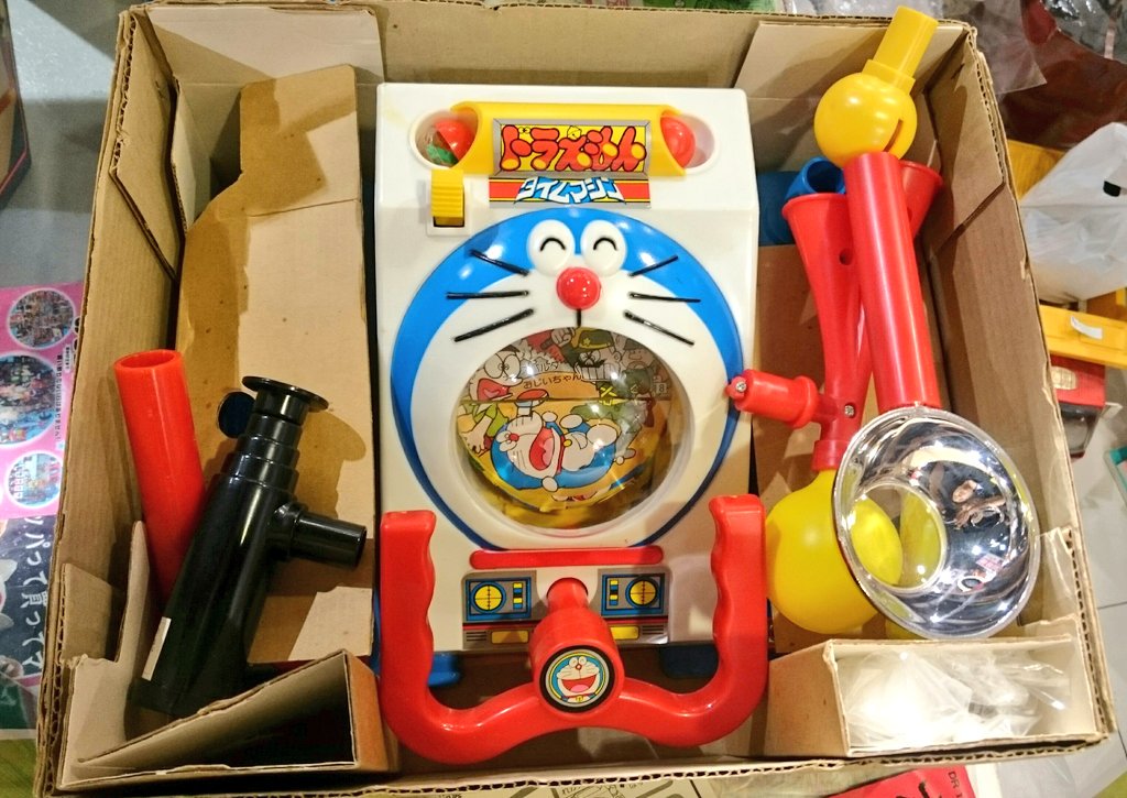 めちゃかわいいブツが入荷！ ポピー ドラえもん タイムマシン！ 箱絵の