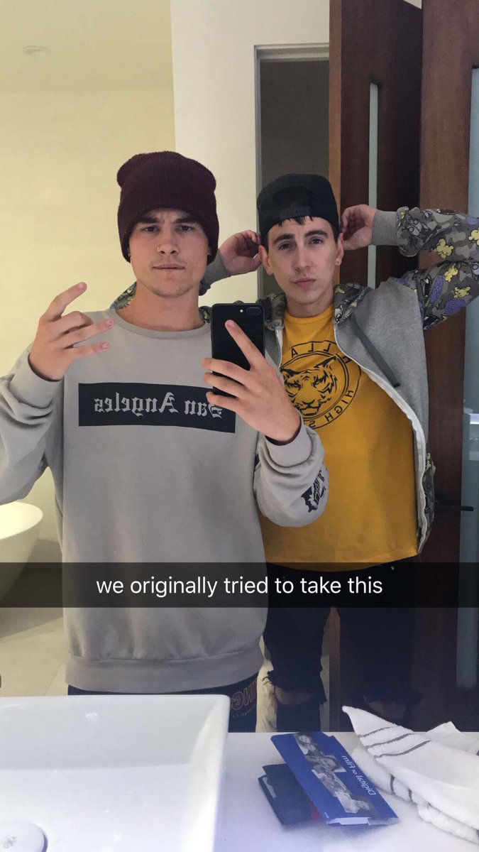 KianLawleyTeam's tweet photo. Kian and Bobby via Snapchat. https://t.co/RIW5kN8Z7A