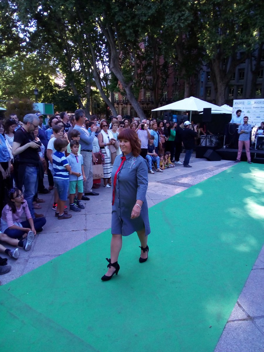 El tocador de Laura (@eltocadorlaura) on Twitter photo SI juntamos #moda #sostenible y #discapacidad obtenemos un maravilloso desfile que tuvo lugar ayer en #Madrid <a href="/modaydiversidad/">Being Inclusive</a> SI juntamos #moda #sostenible y #discapacidad obtenemos un maravilloso desfile que tuvo lugar ayer en #Madrid <a href="/modaydiversidad/">Being Inclusive</a>