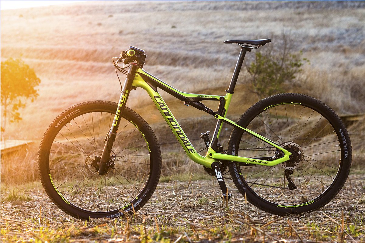 Is this the do-it-all dual susser? We ride Cannondale's race-ready Scalpel Carbon 4. bit.ly/2pVdvpw