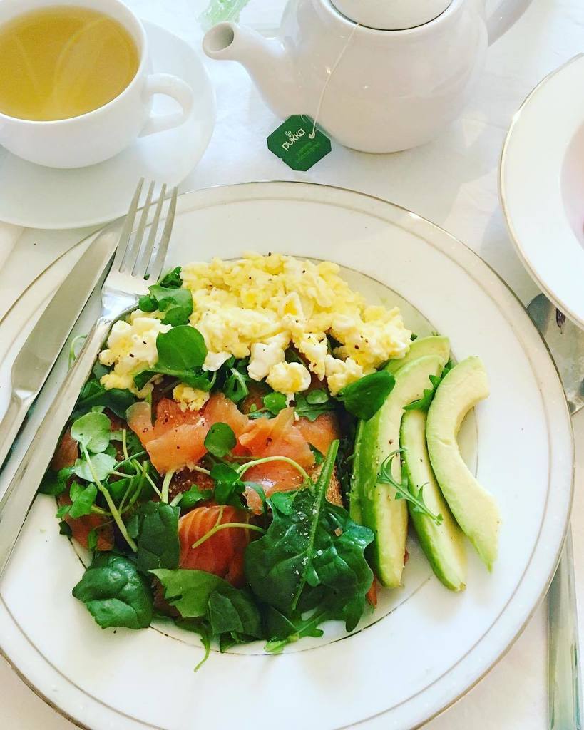 genevievenimo's tweet photo. Now that's a power breakfast to kick start of the week 💫💪☕️#mondaymotivation #matcha #workmode #gooddays #entrepre… https://t.co/x0lMaMNg4r https://t.co/HVRVycpIfE