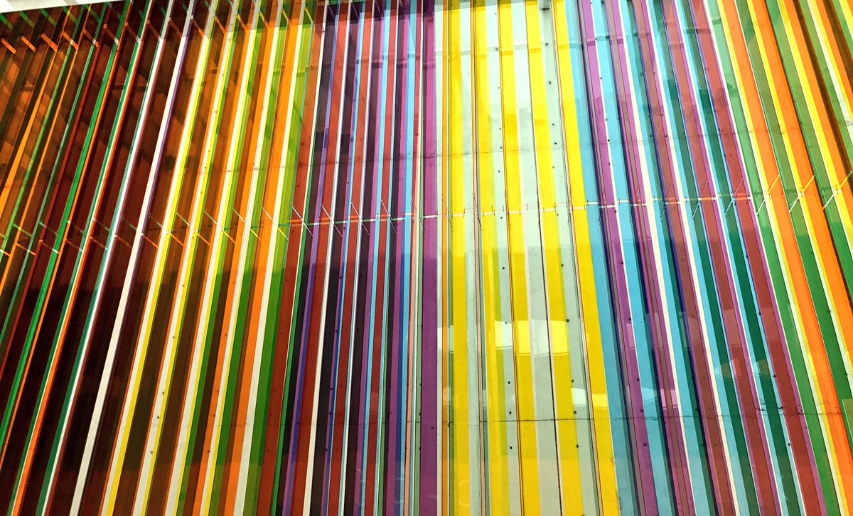 vickyvidal1's tweet photo. #FelizLunes CarlosCruz-Diez #designaholic @muac_unam @droscar0745 @MKefrenmarin @fer_botello @aspasiatoday @addypalval @Patito125 @DrOrfebre https://t.co/GgCC317JQi
