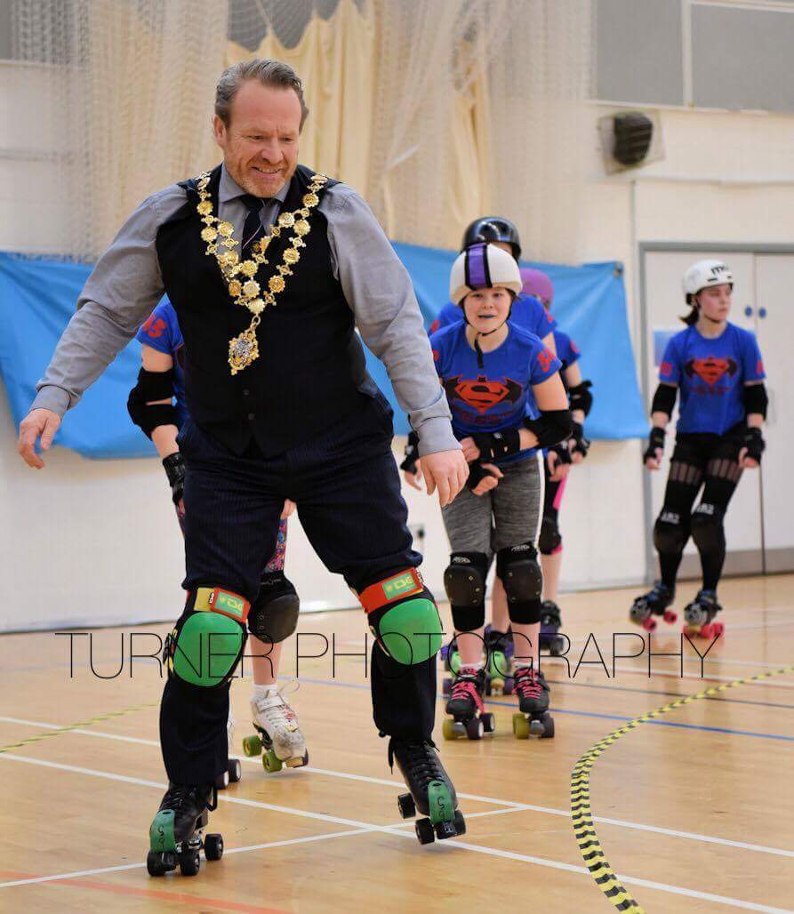 Great day yesterday for @CashforKidsFree. We raised £434.55! Huge thanks to everyone who supported the event. Even the mayor got rolling! 🤘