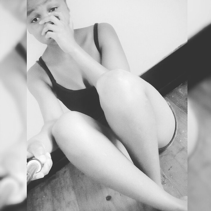 SamMolefe023's tweet photo. Trying to keep calm while I know I'm screwed #examstress https://t.co/hzg1VrGWg1
