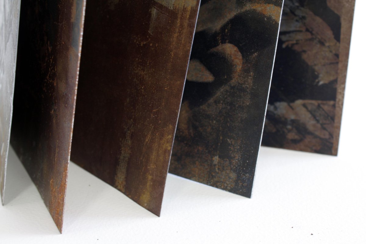 SeaBeastUK's tweet photo. Fine Art created by emerging artist,focusing on Britain's working class and closed industries.#Northeast #Teesside #steelart #Fineart https://t.co/8hVZvhygfN