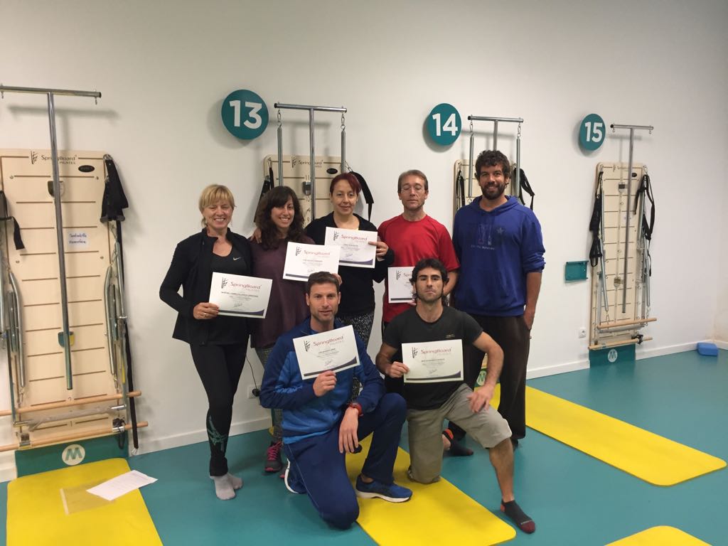 pilatesspring's tweet photo. Curso #pilatesmáquina terminado. Gracias a tod@s. Un éxito. #monitores desde Barcelona y Madrid #pilatesspringboard. https://t.co/S1A9U7G67T