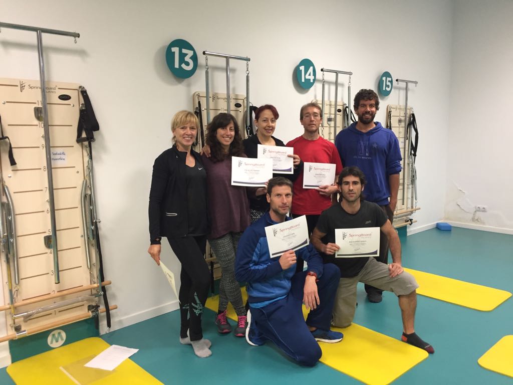pilatesspring's tweet photo. Curso #pilatesmáquina terminado. Gracias a tod@s. Un éxito. #monitores desde Barcelona y Madrid #pilatesspringboard. https://t.co/S1A9U7G67T