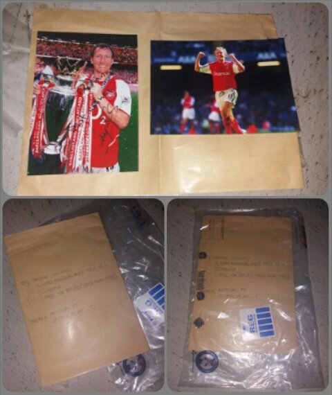 ddngjnrt's tweet photo. Terimakasih admin @OfficialAFC_ID & Legend @RealRomfordPele paketan nya sudah nyampe dengan selamat #COYG #VCC https://t.co/w1Wg9cjoow