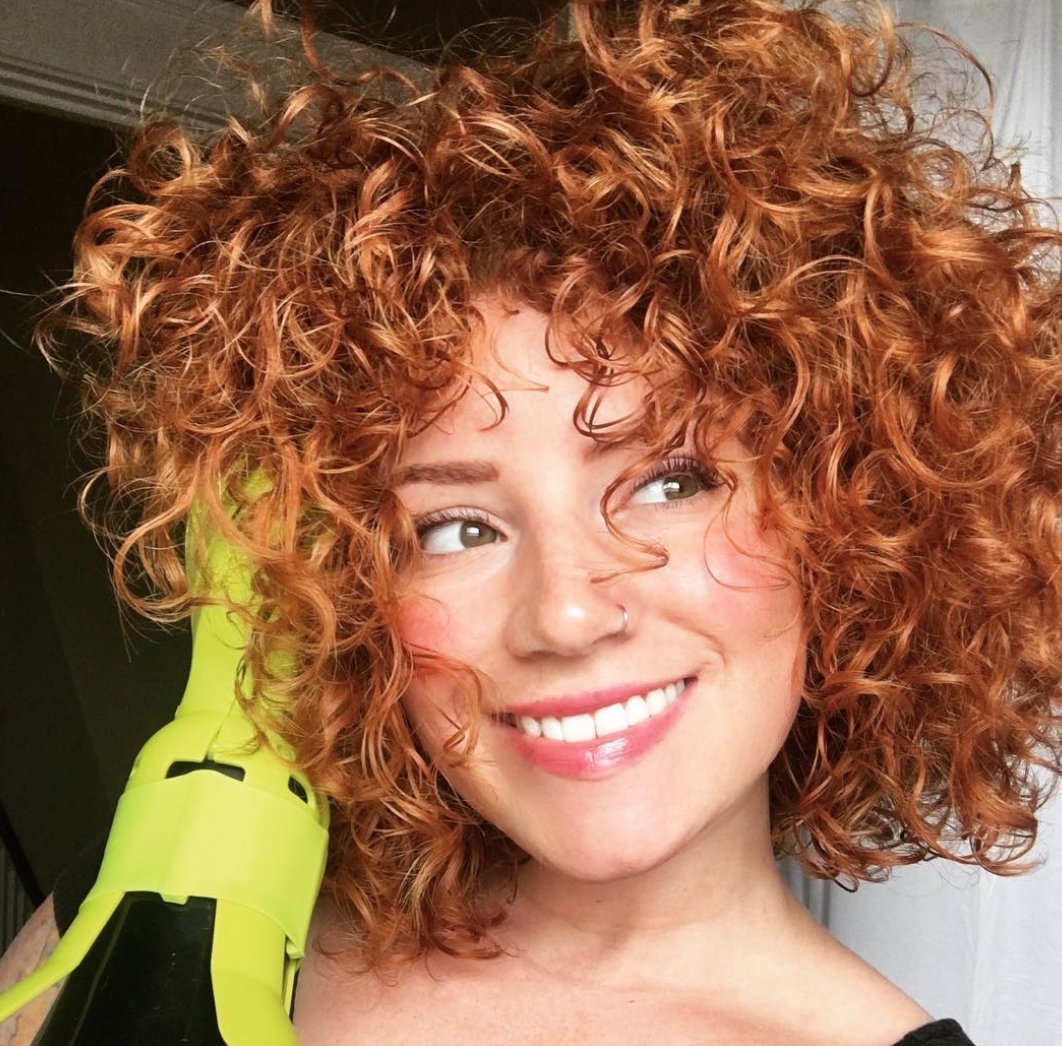 DevaCurl's tweet image. Jax Boylan uses No-Poo, One Condition Decadence, #SUPERCREAM, Ultra Defining Gel and the #Devafuser to get BIG BEAUTIFUL curls! #devacurl