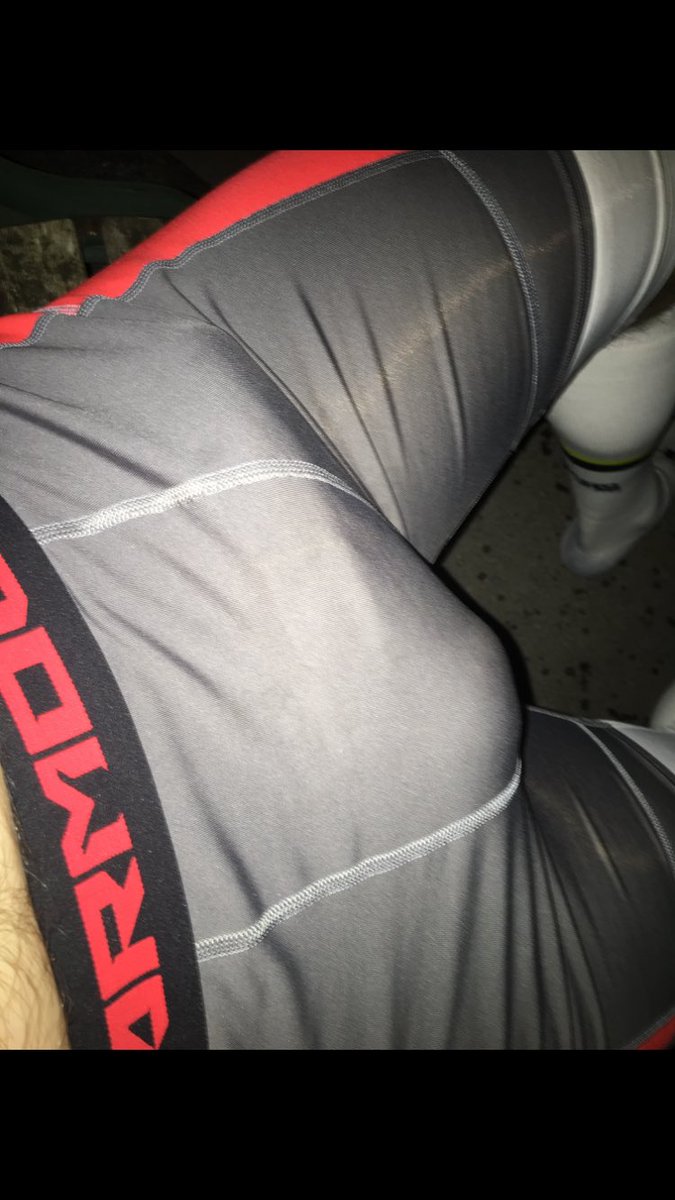 AlphaMaster17's tweet image. I want $200 in the next hour someone make it happen @RTsubbie4u @rtfindom @RTtruealpha @RTSubby_ @BrokeRTPig