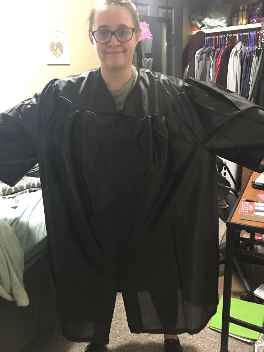 Swallace95's tweet photo. When your school gives you an XL gown by mistake. #thanksASU https://t.co/YzdAOJCB1s