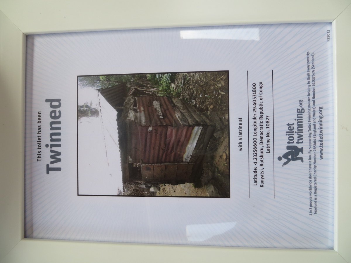 Low_Bridge_End's tweet photo. Hooray.. we've twinned our toilet.
Thank you to all who helped. https://t.co/agDiTlJgih