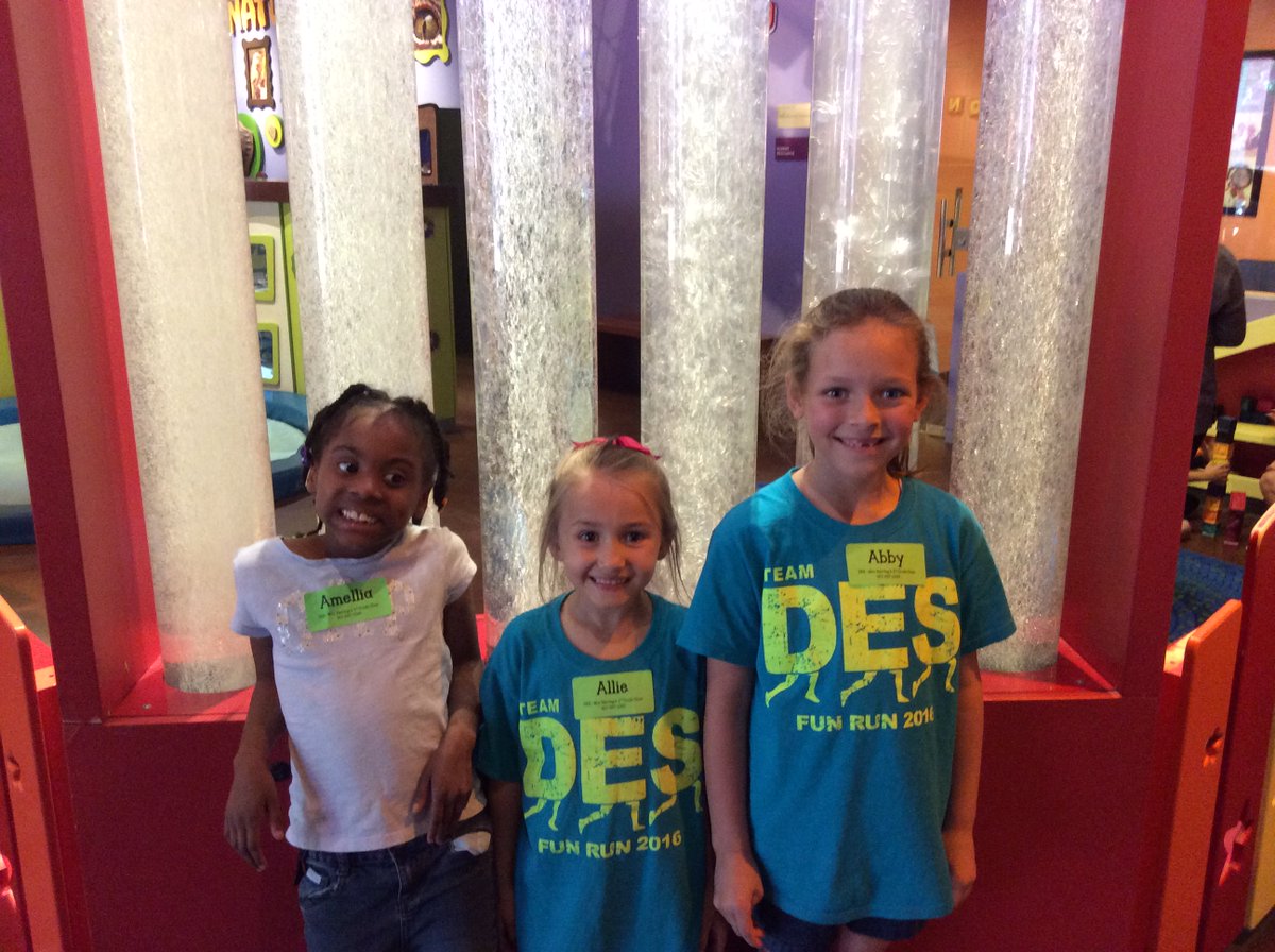 teachtolearnK's tweet photo. Had so much fun at the DES 1st grade field trip at the Ft Worth Museum!! #deslearning https://t.co/IQogi5MlyZ