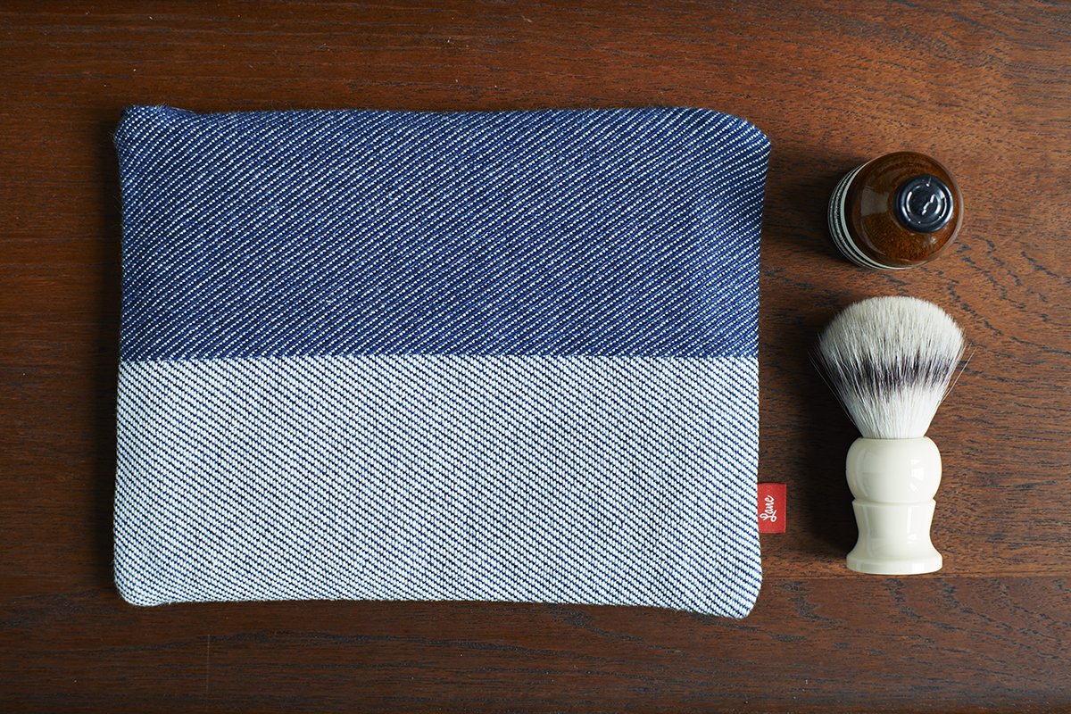 LaneByPost's tweet photo. A glimpse of our new accessories made with @LondonCloth. Sign up to receive updates https://t.co/O2vw0sKeHX Spotting a stylish wash bag https://t.co/aPLJKYYWfY