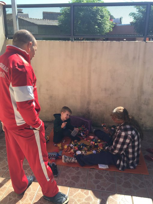 Ver imagem no Twitter Ver imagem no Twitter