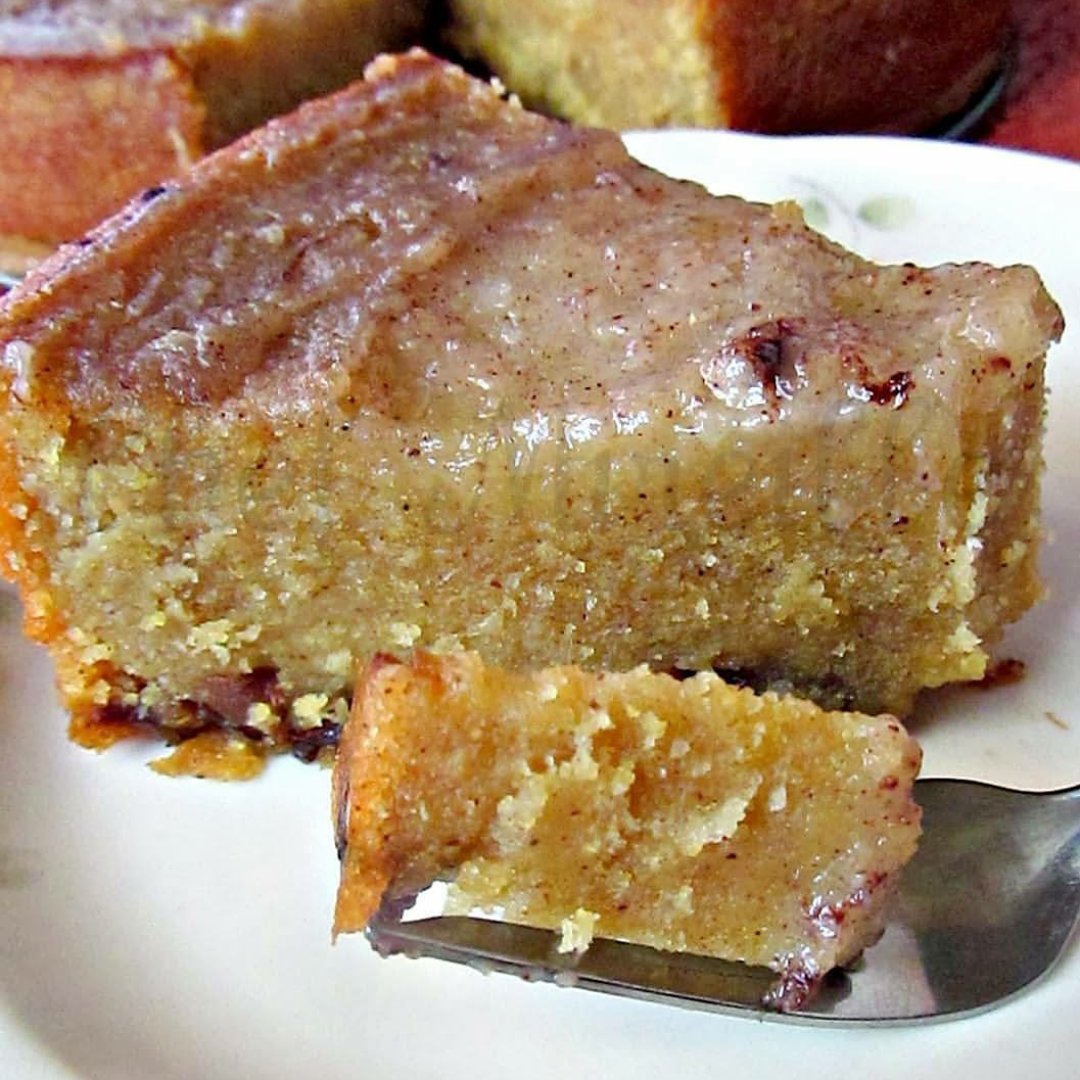 PassChuu's tweet photo. When last have you had a slice of Cornmeal Pudding?#PassChuu Lorna's Restaurant &amp; Lounge. #Grater #Portmore
#Pudding https://t.co/Zo2x47FuP8