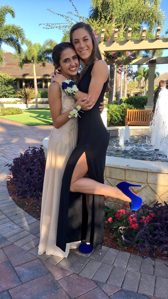 AntonioMelanie's tweet photo. class of 2017 killing it at prom one last time https://t.co/tA2NBRfwBl