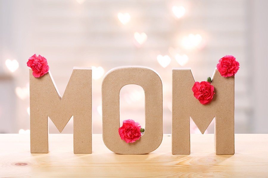 looklocalnewaur's tweet photo. Mingling with Mom – Mother’s Day Celebration Ideas https://t.co/7To8I5tFpt https://t.co/QObkhmAKQq