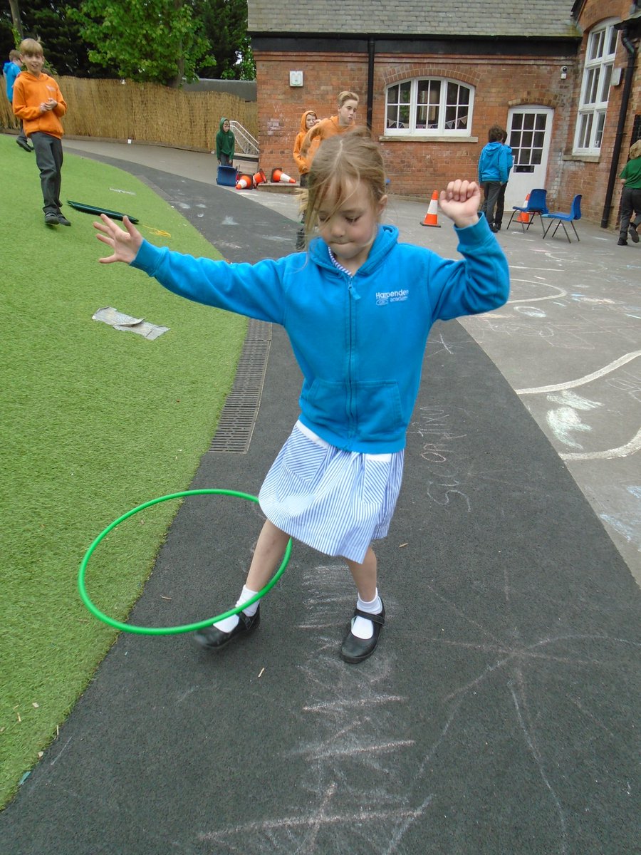 HarpAcademy1's tweet photo. This week's playground craze of the week: hula hoops: finding as many different ways to play with hoops. https://t.co/OWmdxTmkSb