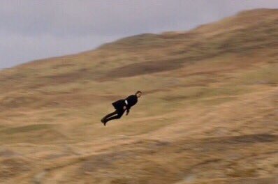 liqfren's tweet photo. kiedy ogarniesz, ze zabrales do hogwartu nie tego harry'ego co trzeba #SignOfTheTimesMusicVideo https://t.co/gNjEKPGltK