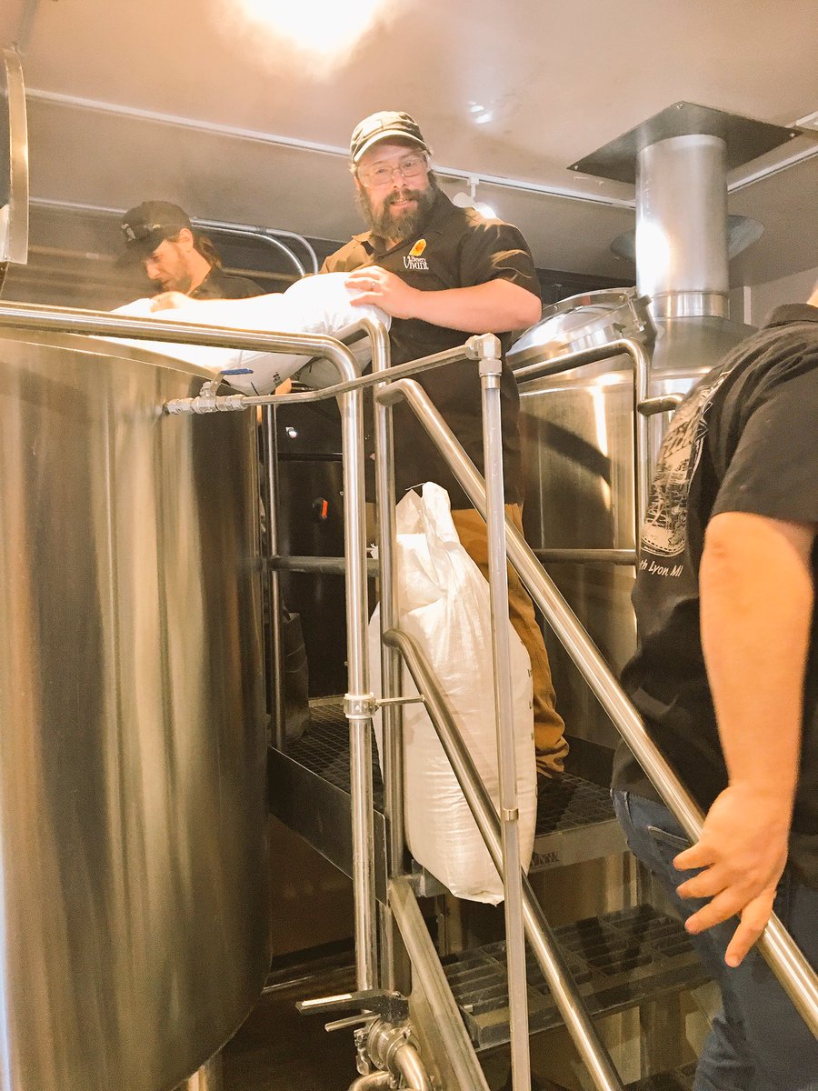 Witch's Hat Brewing 🦇 tweet media