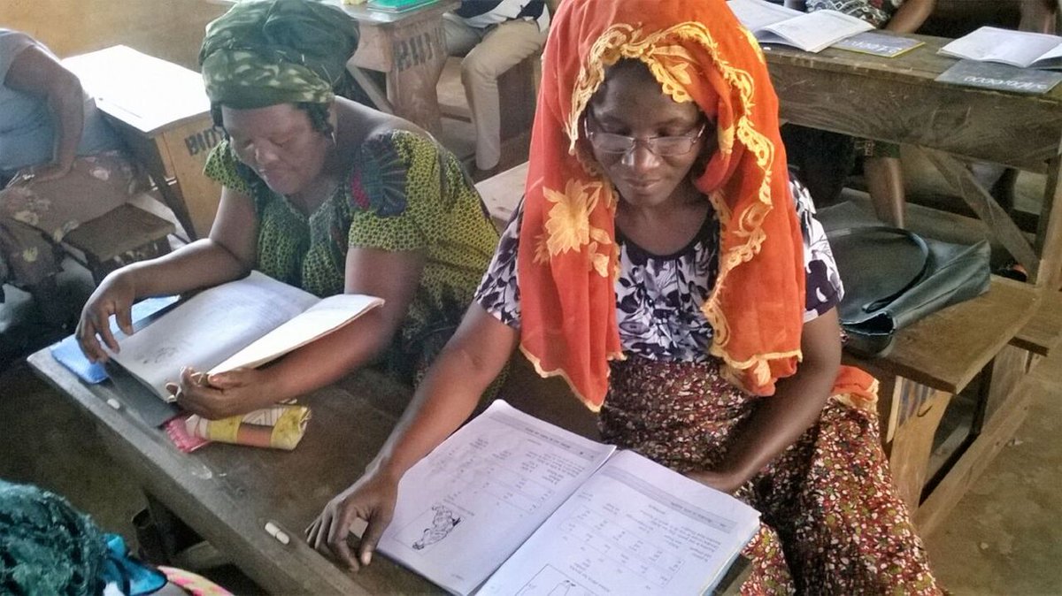 BasaidSm's tweet photo. @Basaidsm supports students with school material #education #alphabetization #earningselfconfidence #keytothefuture #africa #togo https://t.co/5vFsP0LqrZ