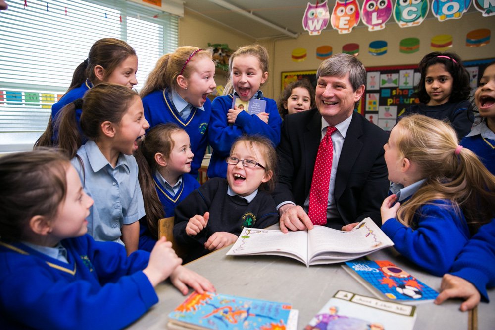 ESBGroup's tweet photo. ESB is a proud supporter of #Time2Read. Our staff like to read every week with our partner schools around Ireland @BITCIreland #esbcommunity https://t.co/XhIt6Z7PIt