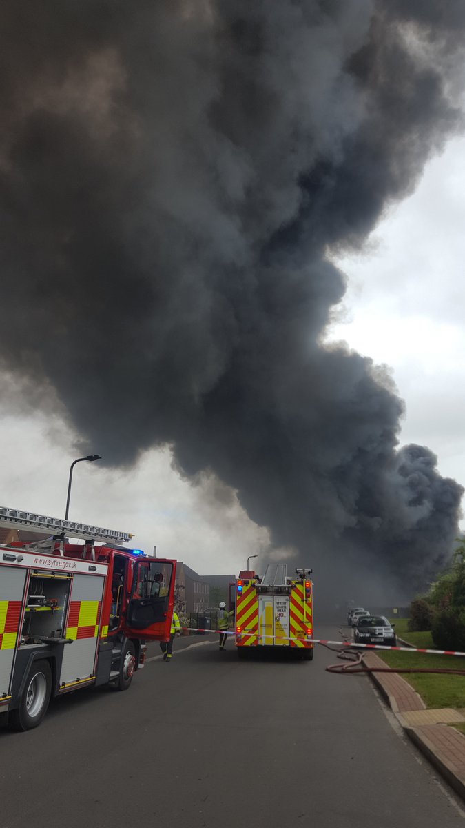 South Yorkshire Fire tweet media