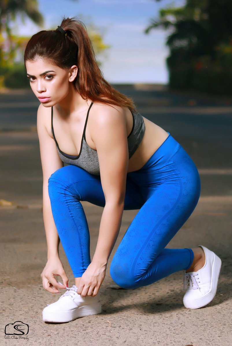 Photographer- Sachhin Chhabra <a href="/sach_chhabra/">Sachin Chhabra</a> 
Model/Fittness Enthusiastic - Mahima
#sachhinchhabraphotography