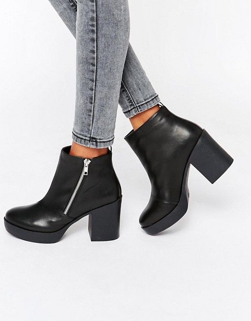 lalteregoblog's tweet photo. Ecco i nuovi Stivaletti! #ultraflat o con il #tacco, #casual o #classici, sono la nuova tendenza in fatto di scarpe! ๐๐ขVi aspettiamo โค๏ธ https://t.co/besitL0cAH