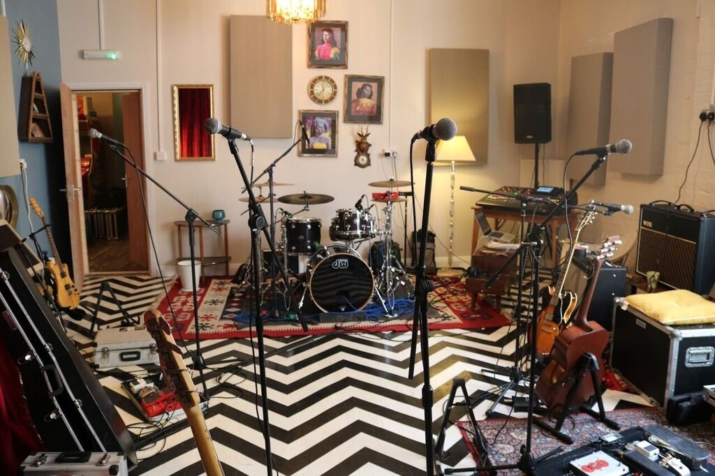 The Jar Family tweet media