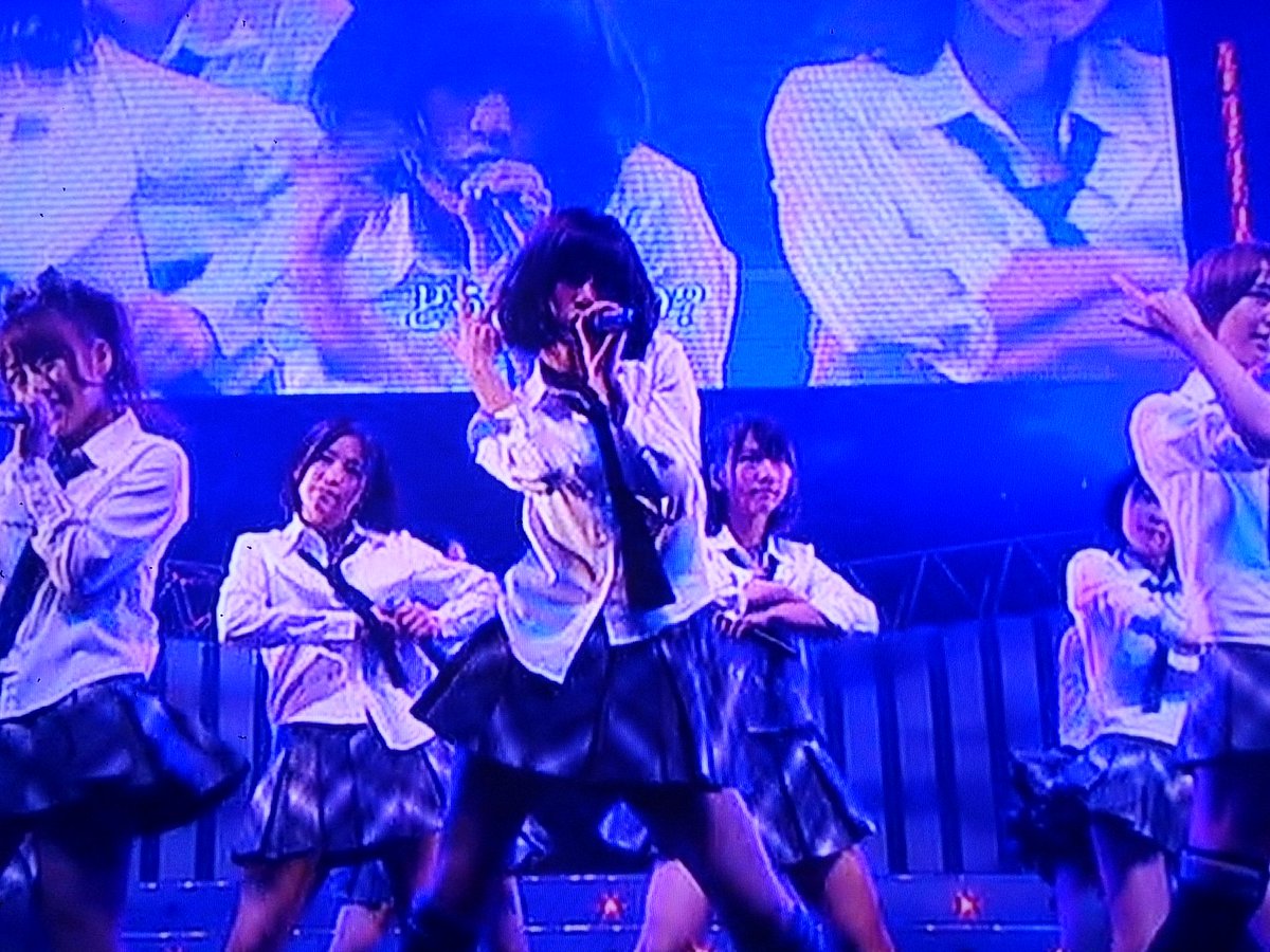 Kan Kiri Na Twitteru Akb時代のあっちゃんの凄い所は ひけらかさない 文句たれない ダンスが美しい だと思う 今もだけど 前田敦子 ダンスする役カモン