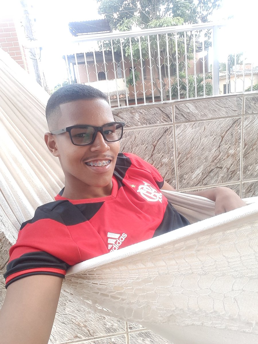 OSM_Azevedo's tweet photo. BOM DIA SÓ PARA QUEM FOI CAMPEÃO INVICTO ❤❤❤❤❤❤❤❤❤❤
#oTerrorDoRio🔴⚫🔴⚫ https://t.co/66nsGl1AgL
