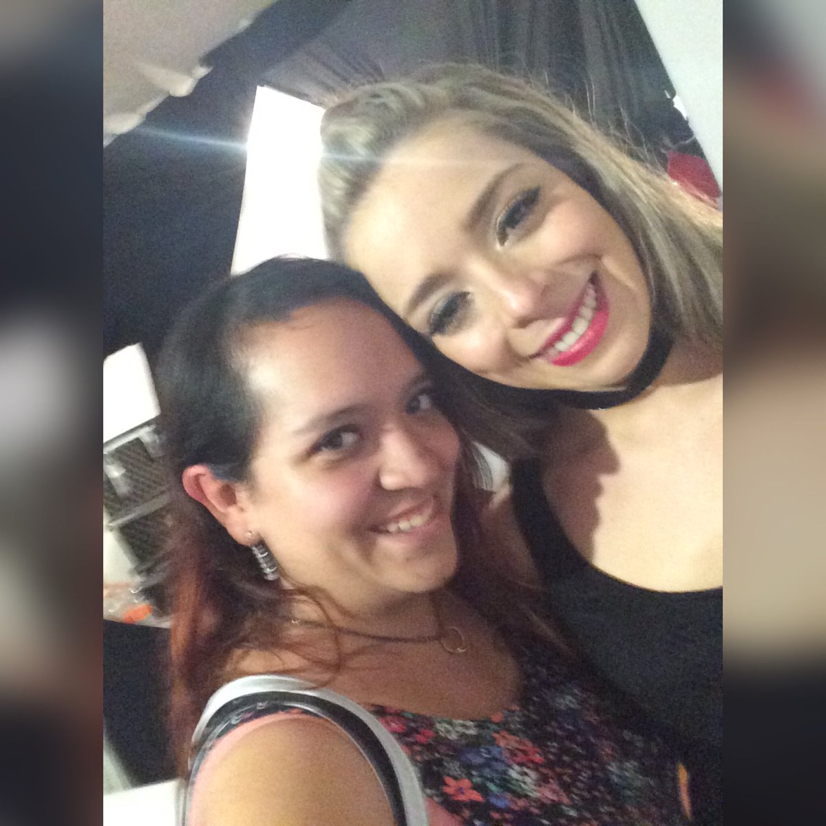 KlausPrincess92's tweet photo. Guapa @luzedithrojas Muchas Felicidades en verdad me encantó poder conocer a #CorazónRoto contigo! Mi total admiración al talento q tienes👏🏻 https://t.co/M87fzI3HJD