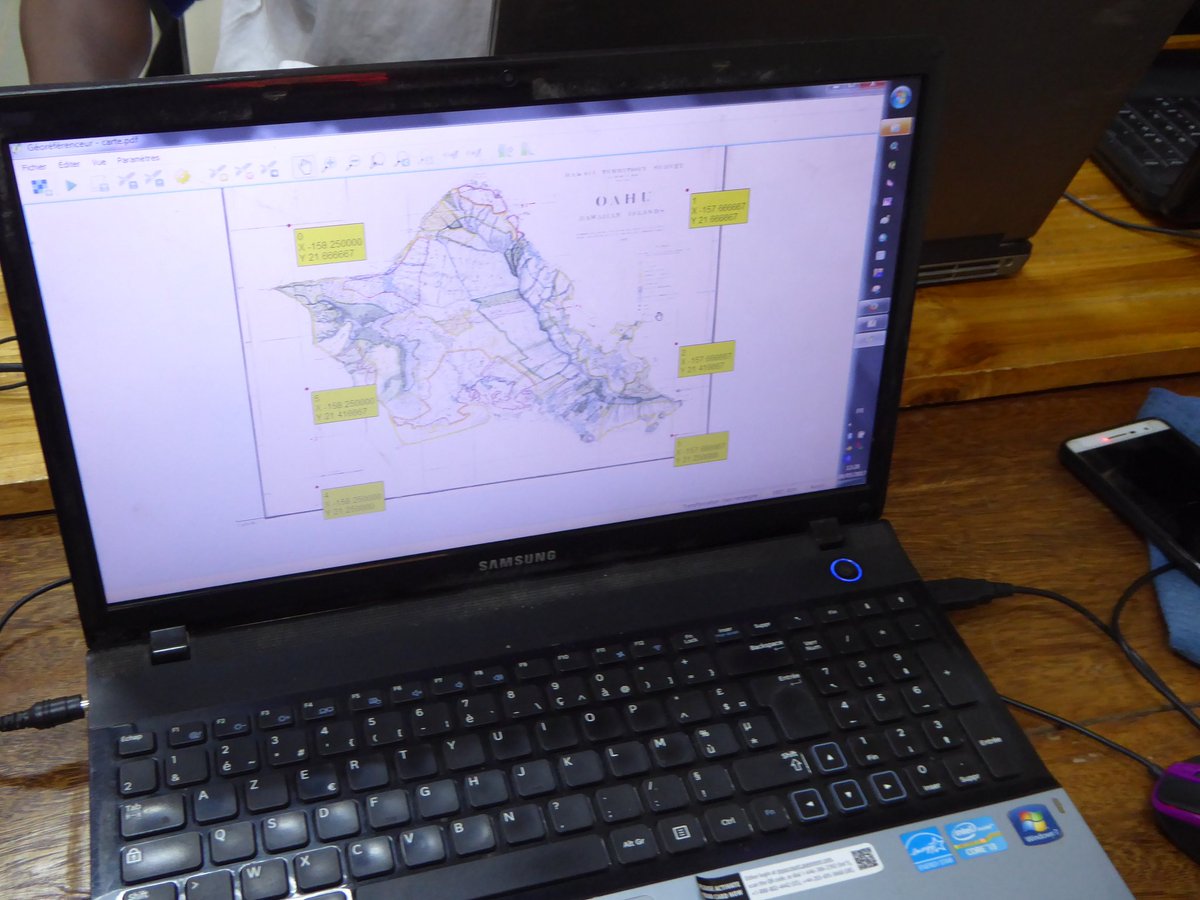 SeverinGeo's tweet photo. Atelier #georeferencement #QGIS sur #tutoAdess par @innoce_diblo @OSM_BF Action #OSMTogo2017 #LesLibresGeographes #Team228 @ProjetEOF https://t.co/DRNaLPcSVJ